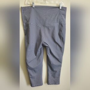 Nike Women's Leggings in Navy Stripes